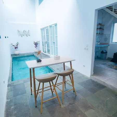 Osco Paviliun Yogyakarta Exterior foto