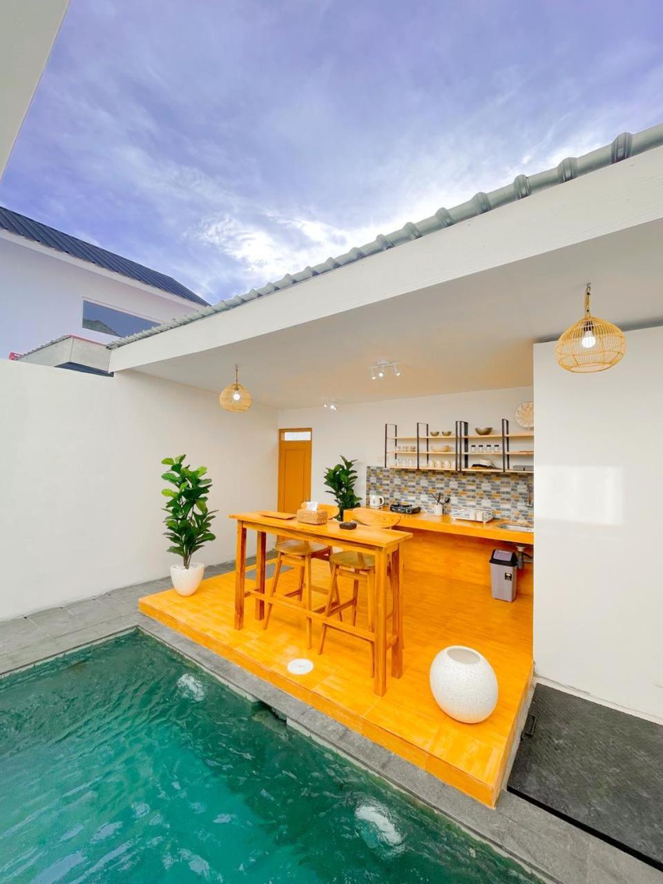 Osco Paviliun Villa Yogyakarta