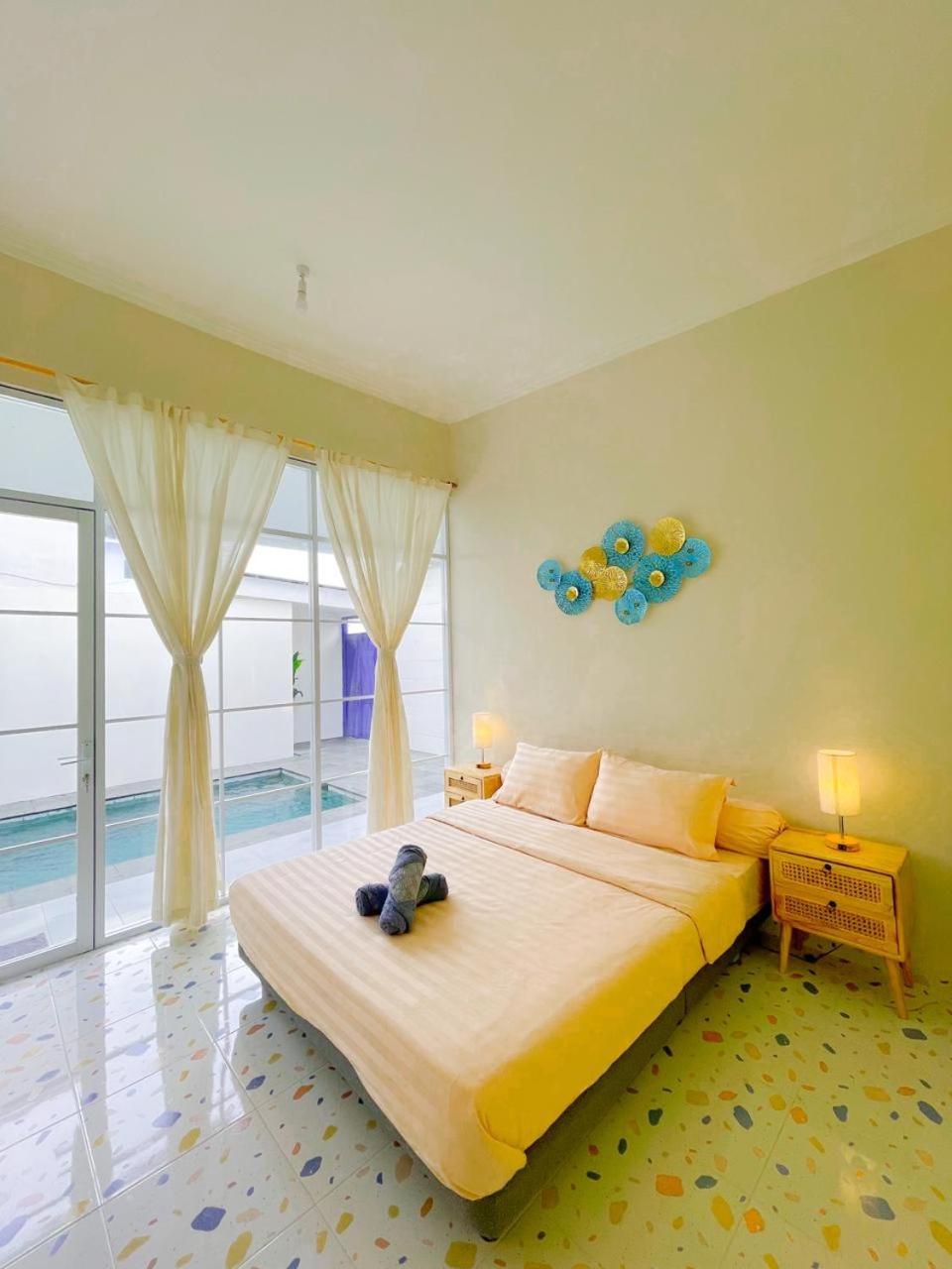 Osco Paviliun Villa Yogyakarta