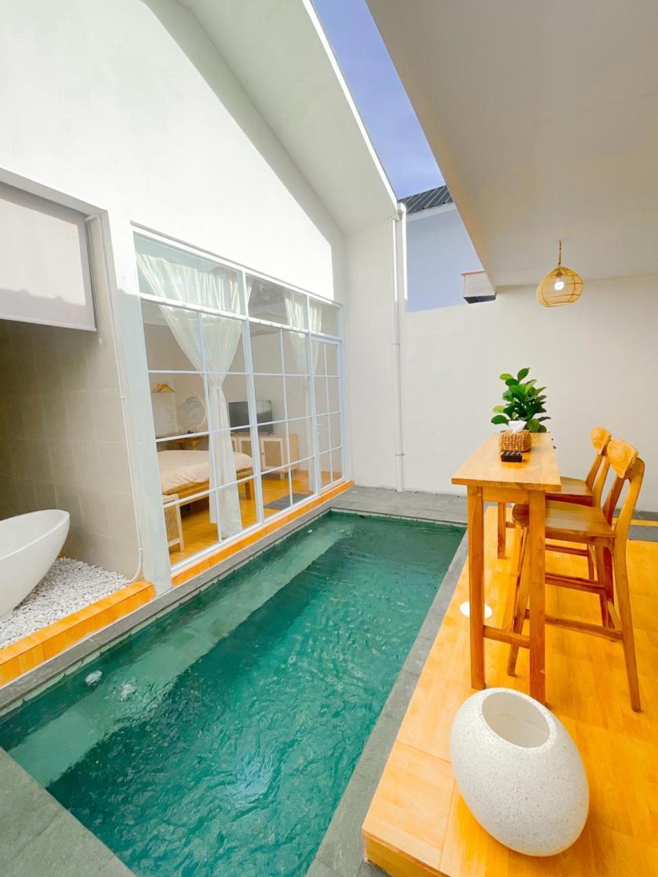 Osco Paviliun Villa Yogyakarta